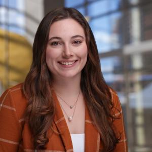 A headshot of Alyssa Benziger